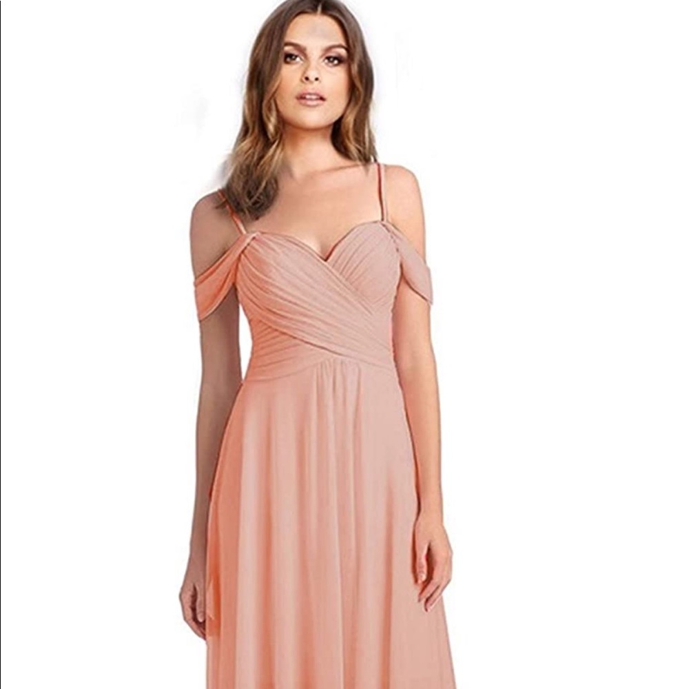 Bequtiful blush full length chiffon dress